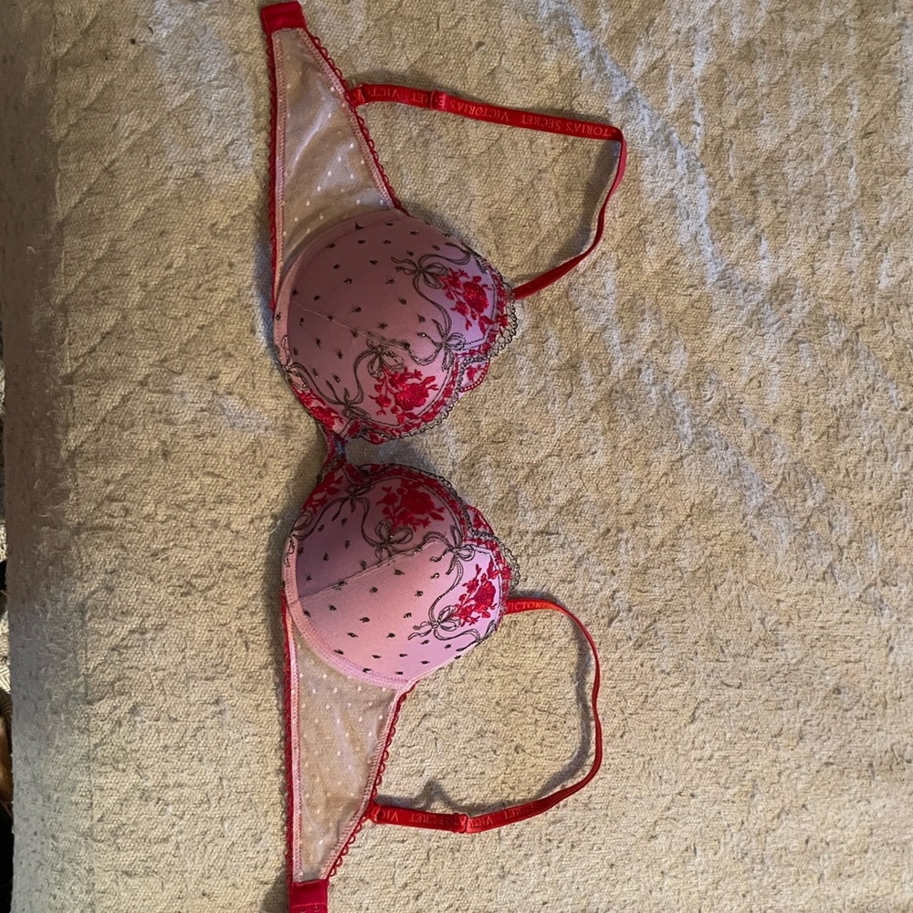 VS Push-Up Bra